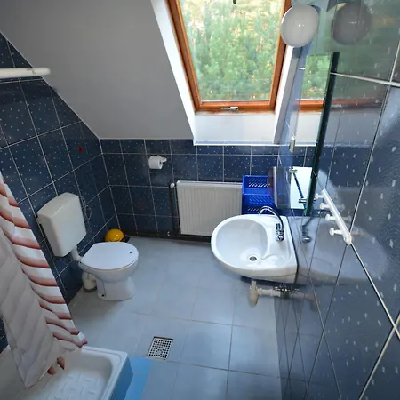 Domyletnie Dom 140 M2 Z Dzialka * 포비에로보