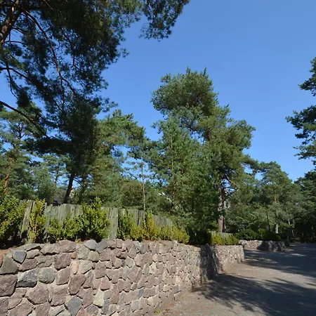 Nyaraló Domyletnie Dom 140 M2 Z Dzialka
