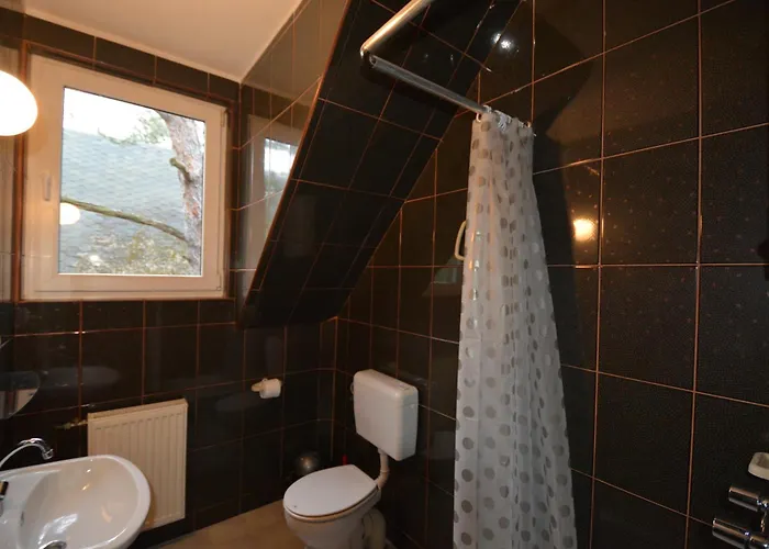 Domyletnie Dom 140 M2 Z Dzialka Nyaraló