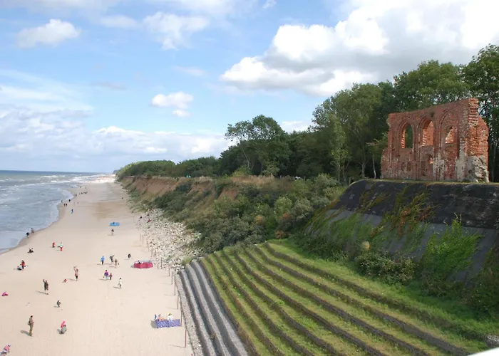 Domyletnie Dom 140 M2 Z Dzialka Nyaraló *