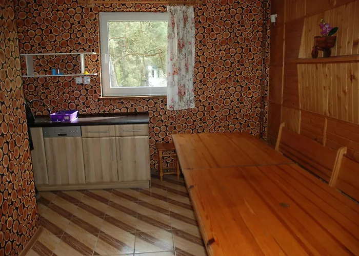 Domyletnie Dom 140 M2 Z Dzialka Nyaraló *